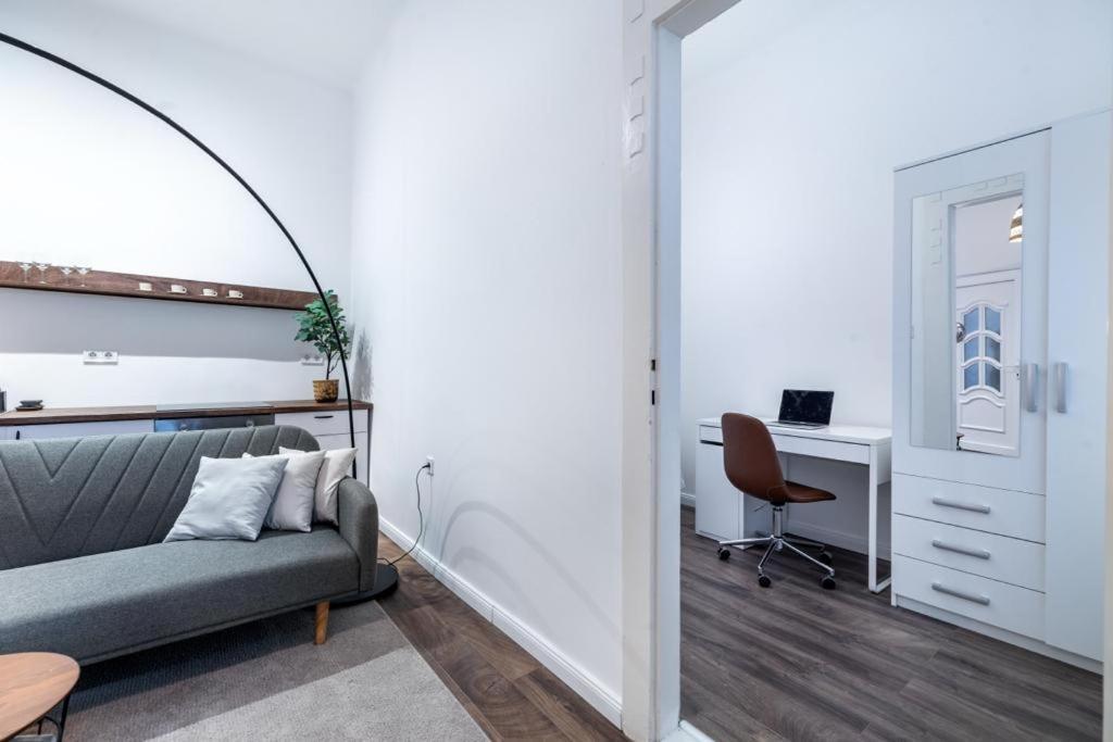 Stylish Central Apartment Budapest Exteriör bild